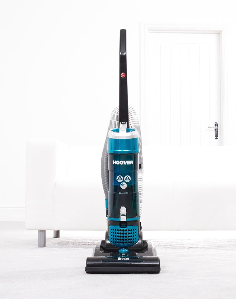 Hoover TH31BO01 Breeze Evo Upright Vacuum Cleaner